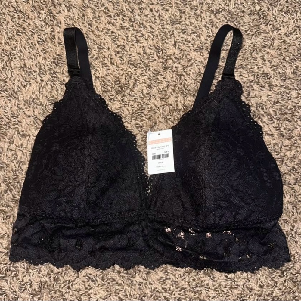 Black Lace nursing Bralette with Scalloped Trim and Adjustable Straps